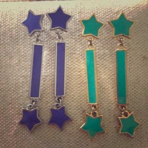 Lot of 2 pairs of star dangling earrings like new